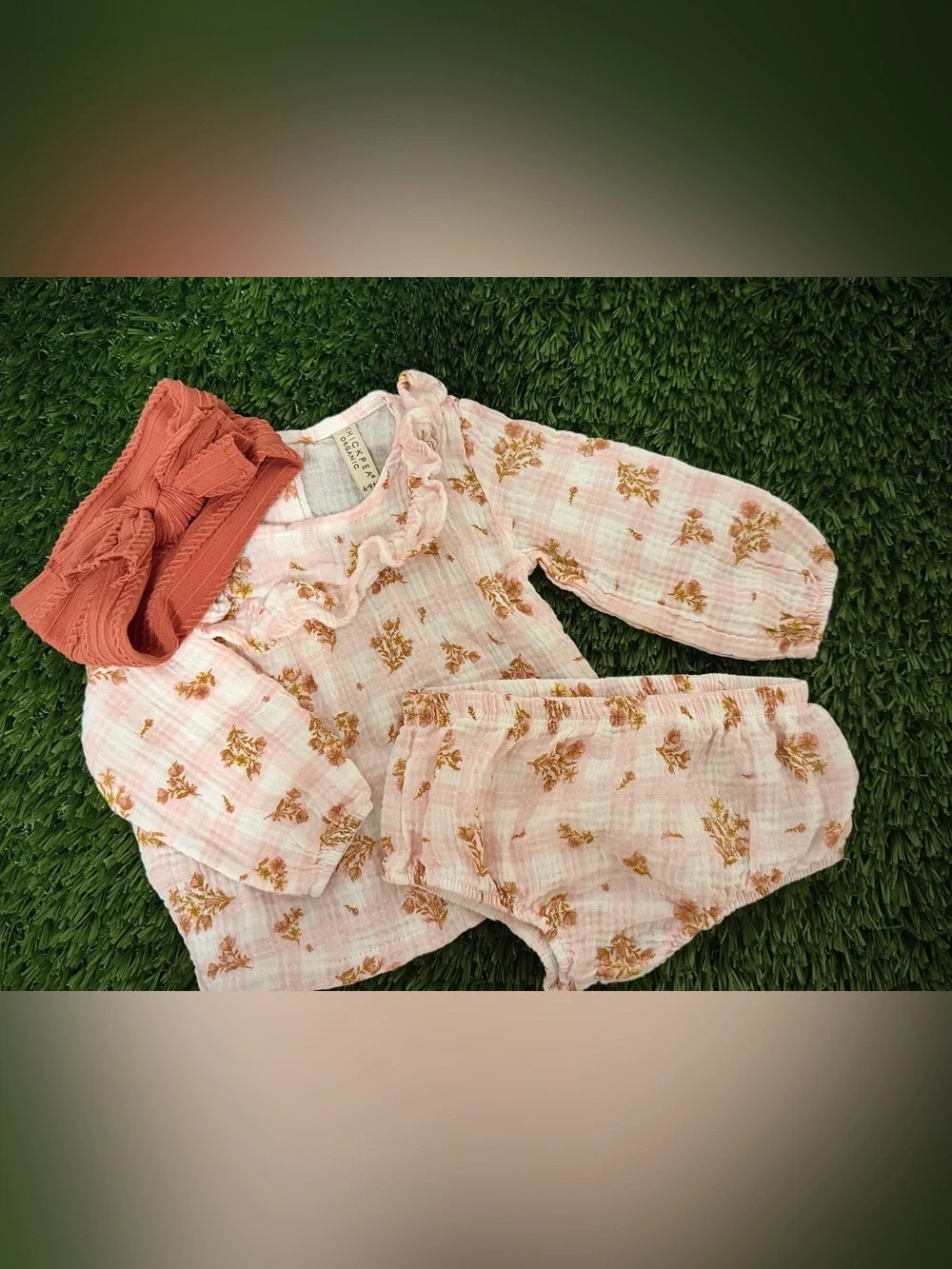 Ruffle baby set size 6-9M 🆕